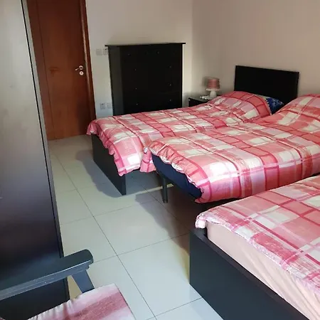 3 Bedrooms Flat At شقة
