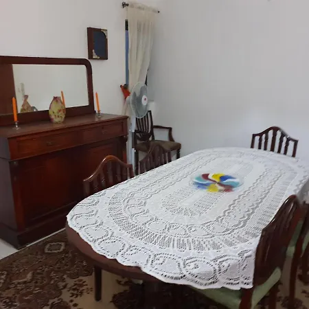 3 Bedrooms Flat At